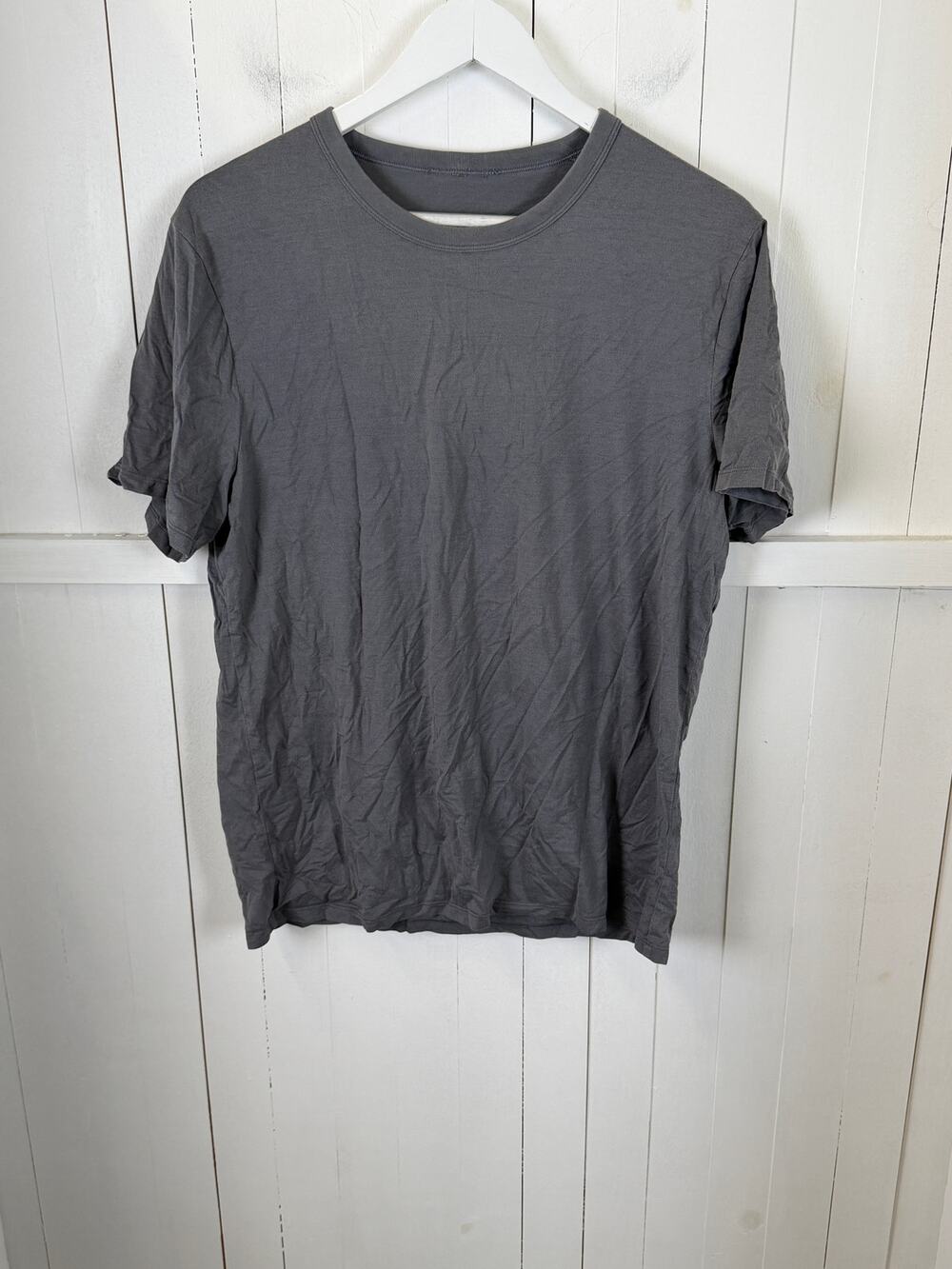 Lululemon Men’s Gray Polyester Activewear T-Shirt Size M